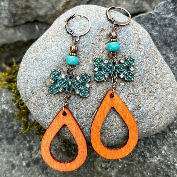 Boho Wood Teardrop Earrings with Patina Bow Dangle - Picture 3 of 4